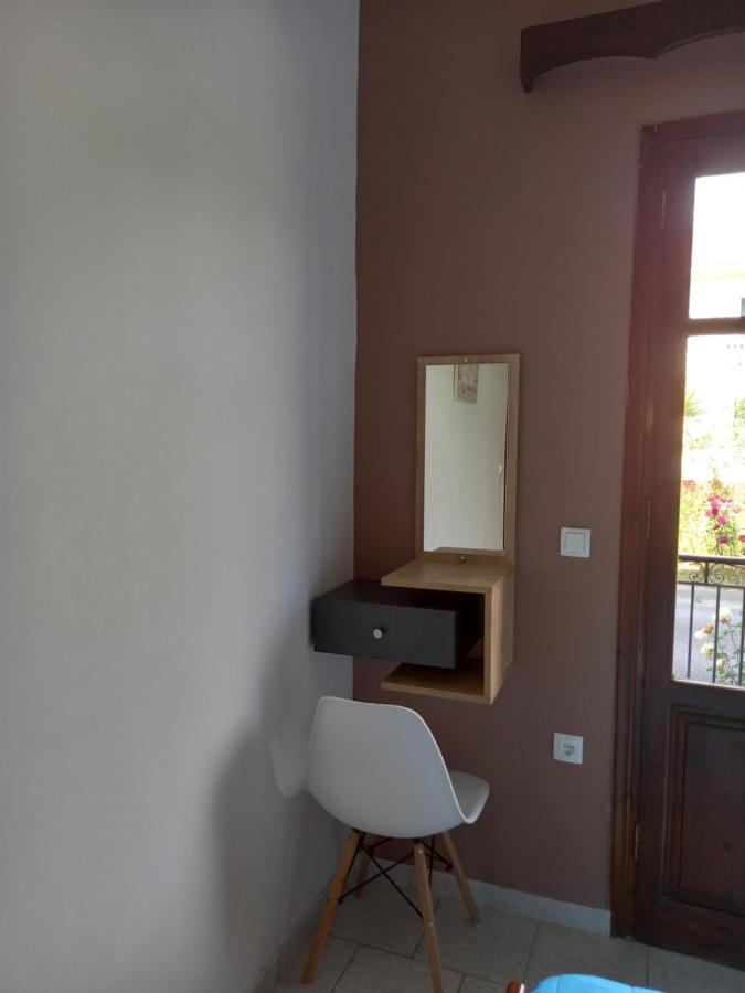 Kostas Apartment *